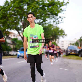 Runner Photo 3828685