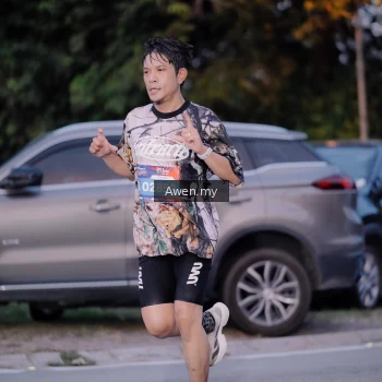 Runner Photo 3828701