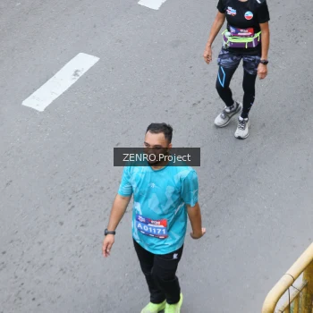 Runner Photo 3828759