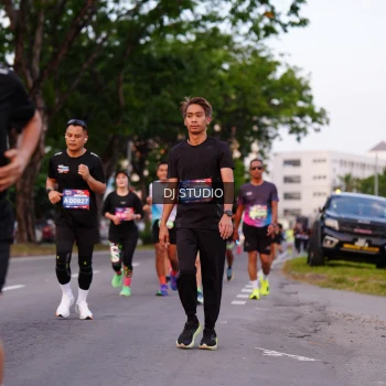 Runner Photo 3828872