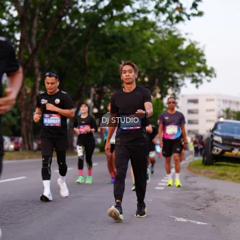 Runner Photo 3828874