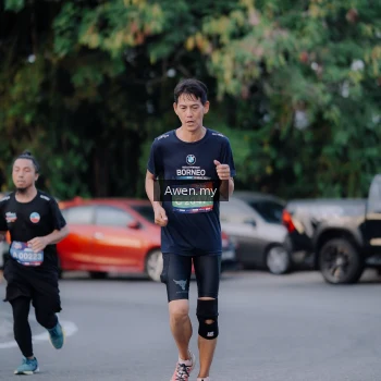 Runner Photo 3828912