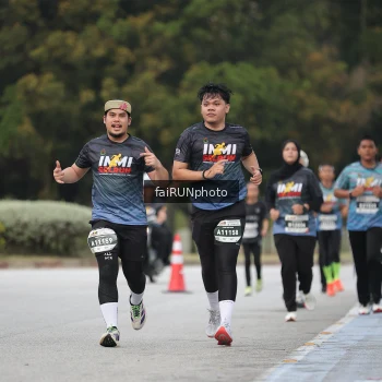Runner Photo 3828917