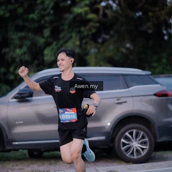 Runner Photo 3828960