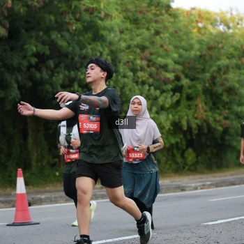 Runner Photo 3828976