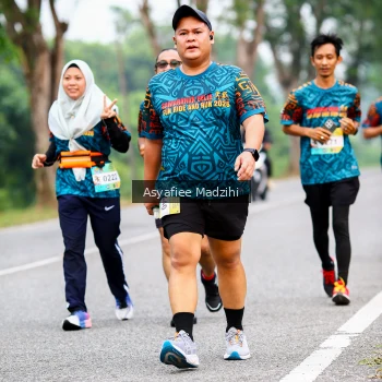 Runner Photo 3829005
