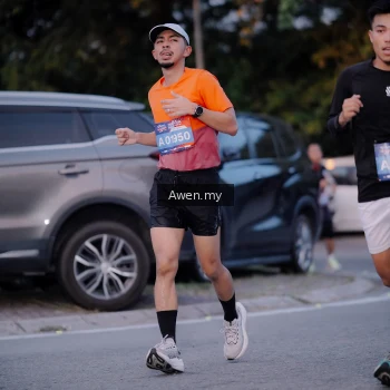 Runner Photo 3829080