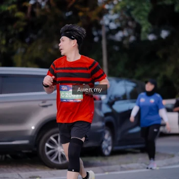 Runner Photo 3829166