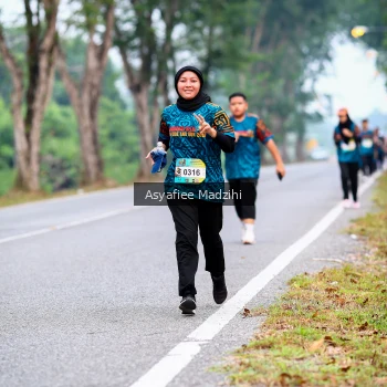 Runner Photo 3829172
