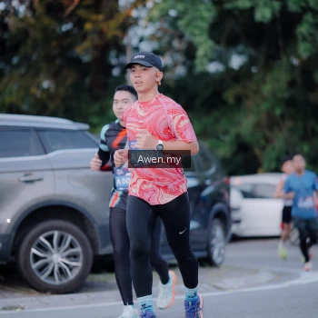 Runner Photo 3829312