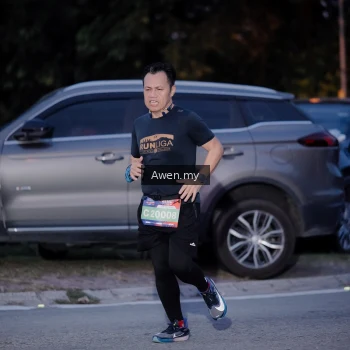 Runner Photo 3829345