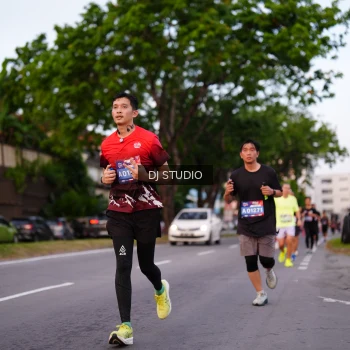 Runner Photo 3829370