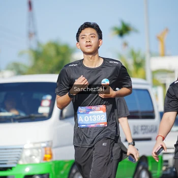 Runner Photo 3829395