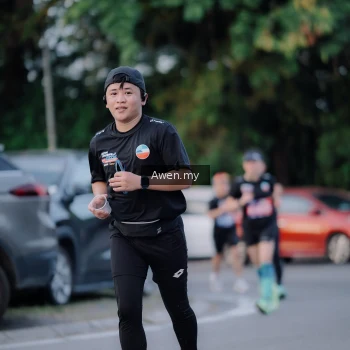 Runner Photo 3829445