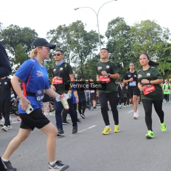 Runner Photo 3829451