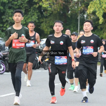 Runner Photo 3829482