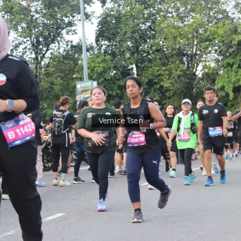 Runner Photo 3829495