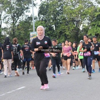 Runner Photo 3829523