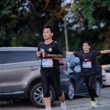 Runner Photo 3829545