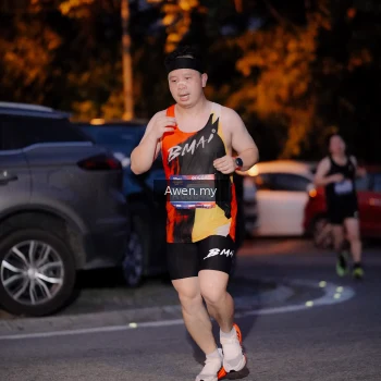 Runner Photo 3829547