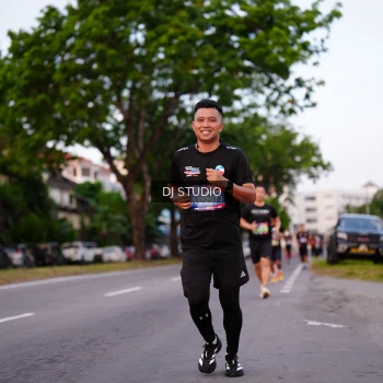 Runner Photo 3829570