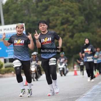 Runner Photo 3829633