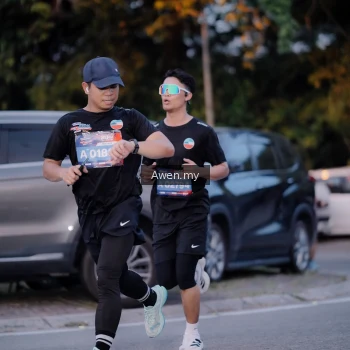 Runner Photo 3829648