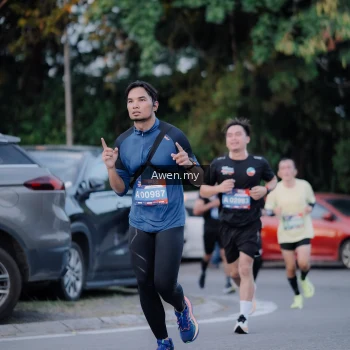 Runner Photo 3829678