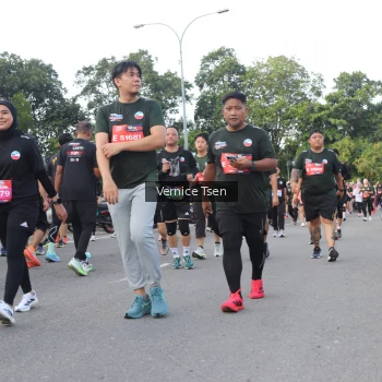 Runner Photo 3829688