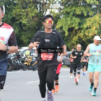 Runner Photo 3829689