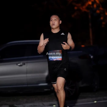 Runner Photo 3829721