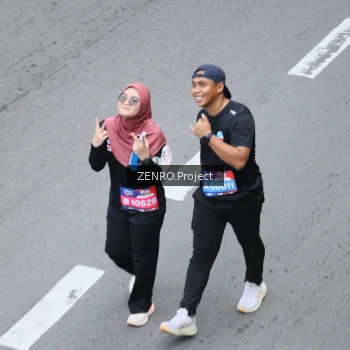 Runner Photo 3829736