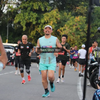 Runner Photo 3829758