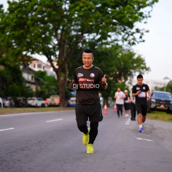 Runner Photo 3829866