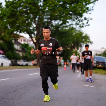Runner Photo 3829895