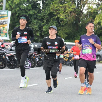Runner Photo 3829915