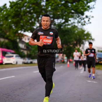 Runner Photo 3829920