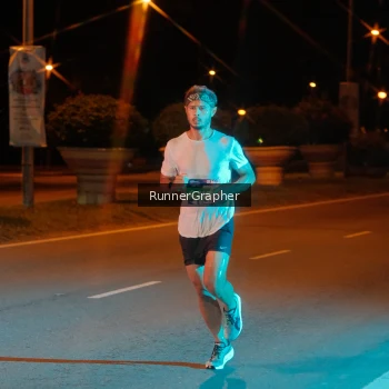 Runner Photo 3829987