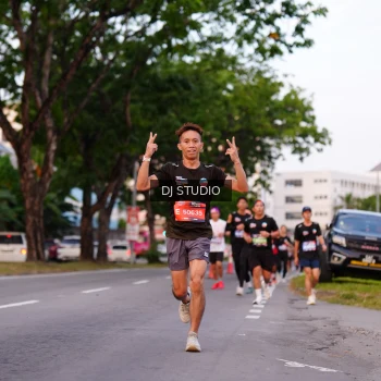 Runner Photo 3829993