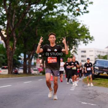 Runner Photo 3830002