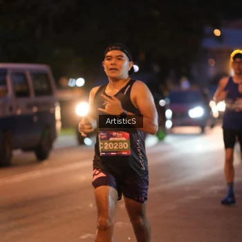 Runner Photo 3830006