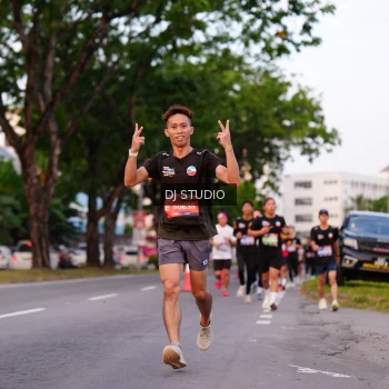 Runner Photo 3830015