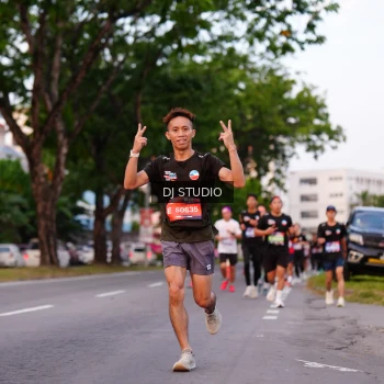 Runner Photo 3830022