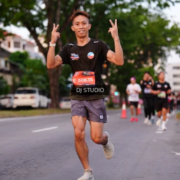 Runner Photo 3830025