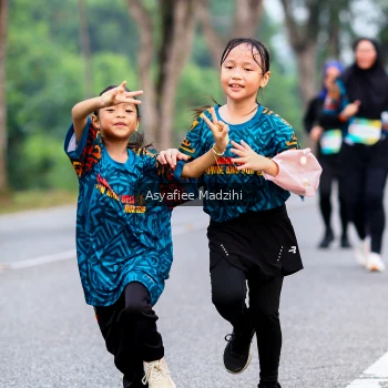 Runner Photo 3830033