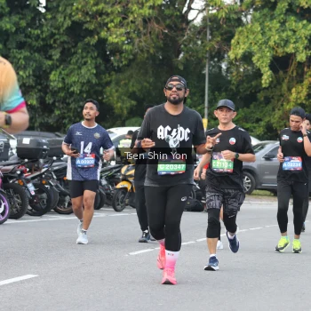 Runner Photo 3830162