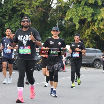 Runner Photo 3830204