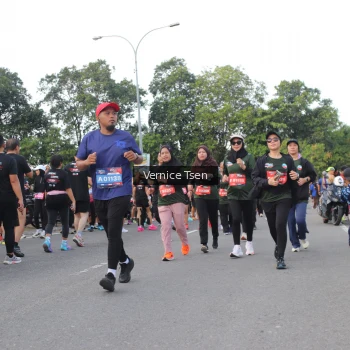 Runner Photo 3830259