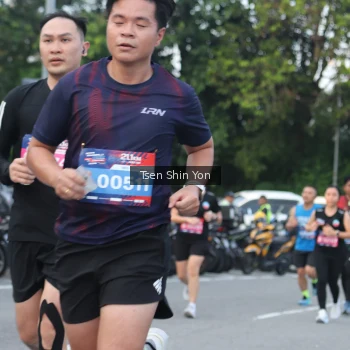 Runner Photo 3830346