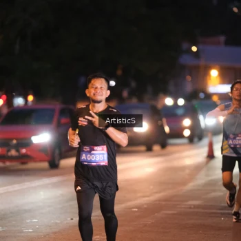 Runner Photo 3830467